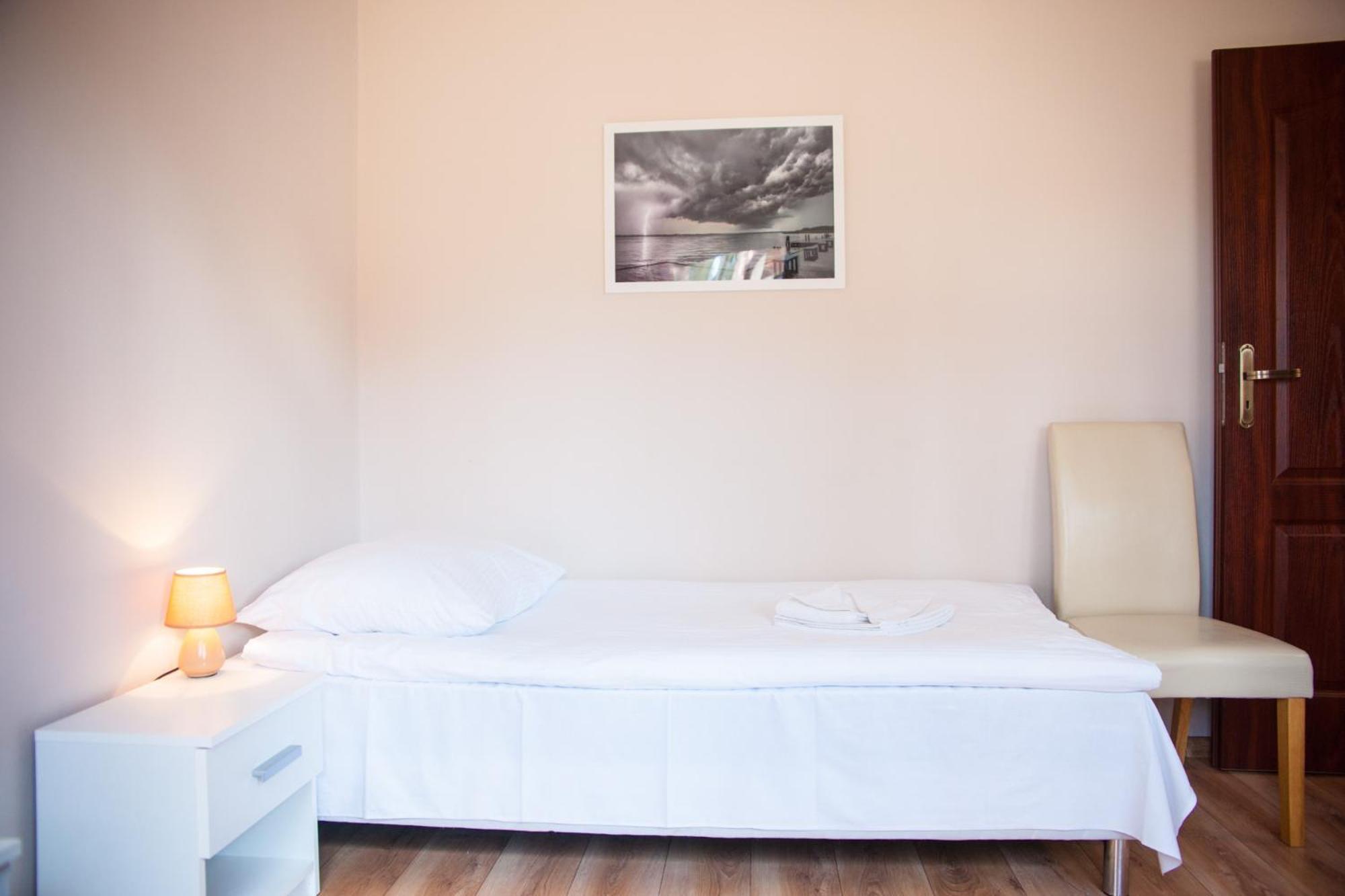Apartamenty Niegocin Wilkasy Habitación foto